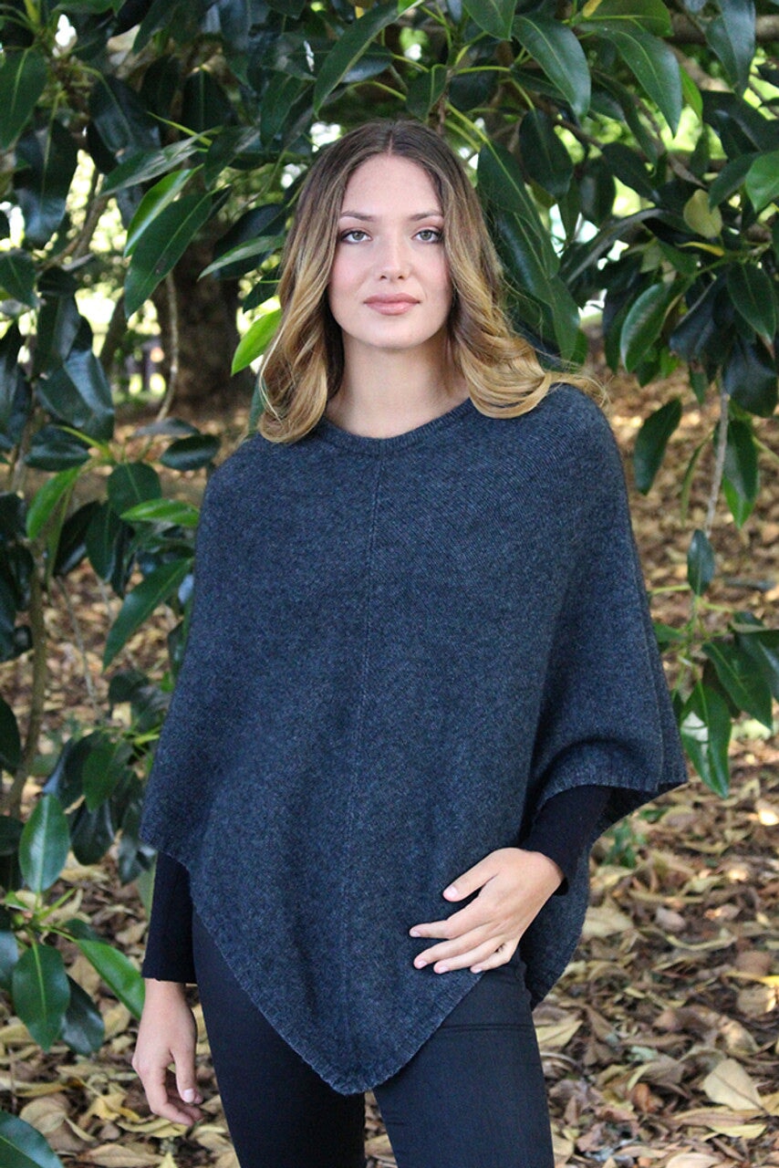 Poncho Possum Merino Classic Charcoal General Lothlorian 